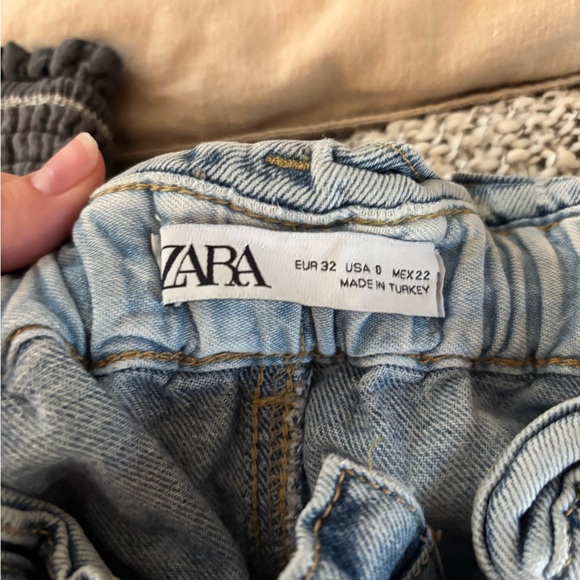 ZARA HIGH-WAISTED PAPERBAG BAGGY JEANS - Picture 5 of 8